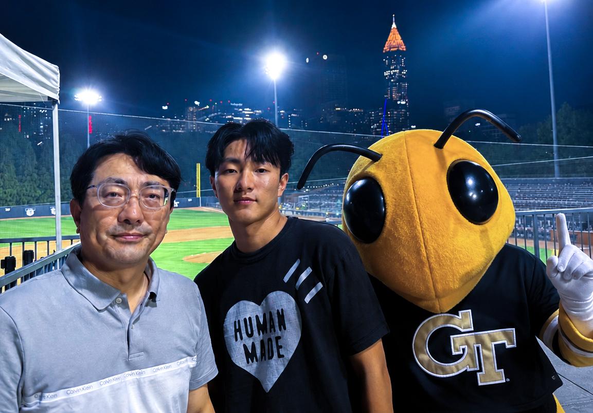 Sanghyun with son Ricky and Buzz.